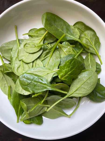 spinach in bowl