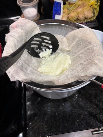 Straining curds
