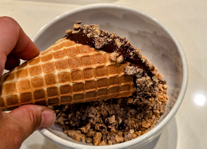 Cone with chocolate and toffee