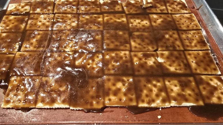 Crackers with butter and sugar