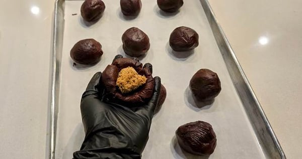 Filling to cookie