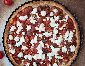 Tomato Tart with Roasted Garlic and Goat Cheese