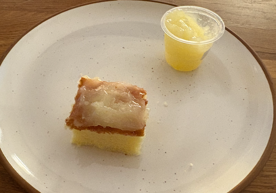 Sponge Cake and Lemon Curd