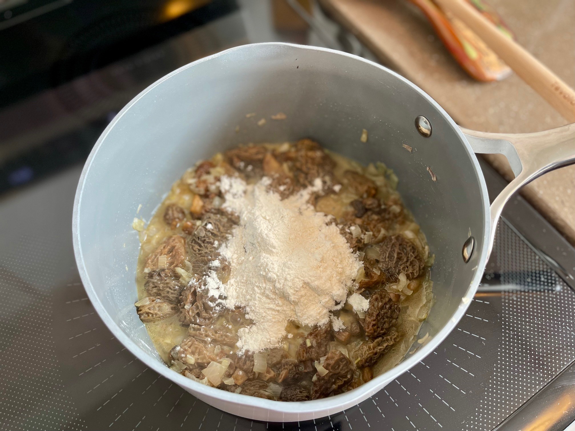 Adding flour to morels