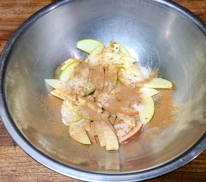 Apples with Cinnamon Sugar