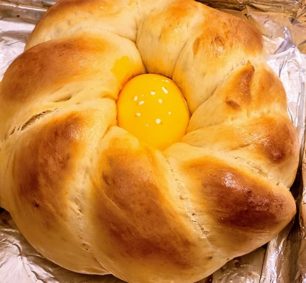 baked ring with egg