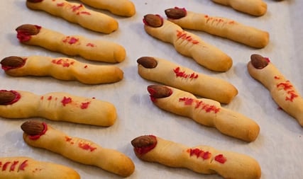 Bloody finger cookies
