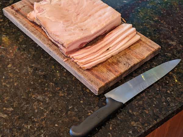 Cutting bacon