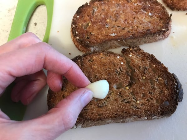 garlic clove toast