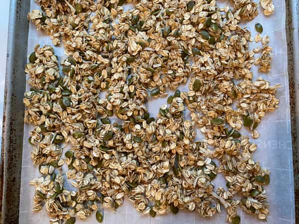 Raw granola