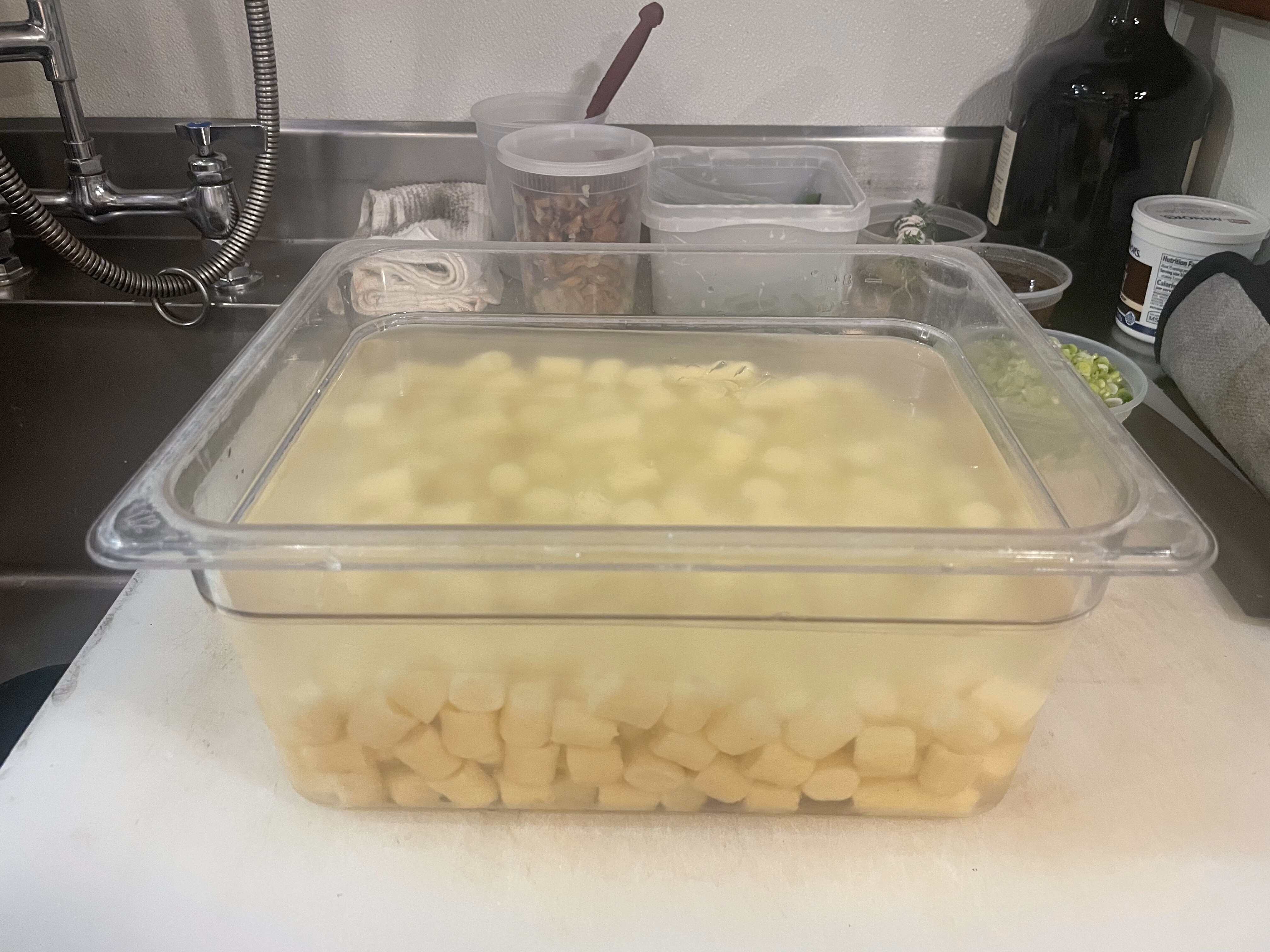 Gnocchi cooling in ice bath