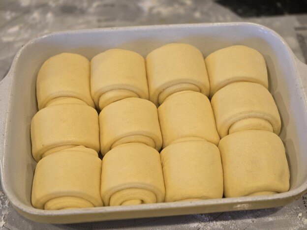 Rolls proofed in pan