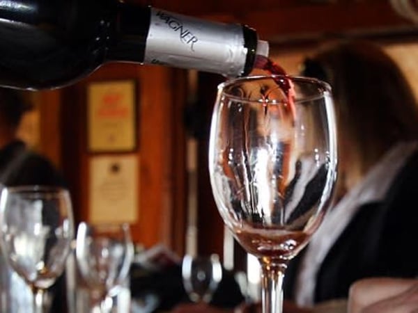 res.cloudinary.comoccsnimagefetchdpr_auto,c_fill,g_auto,h_540,w_720httpsres.cloudinary.comoccsnimageuploadv1561400579productswine_class_