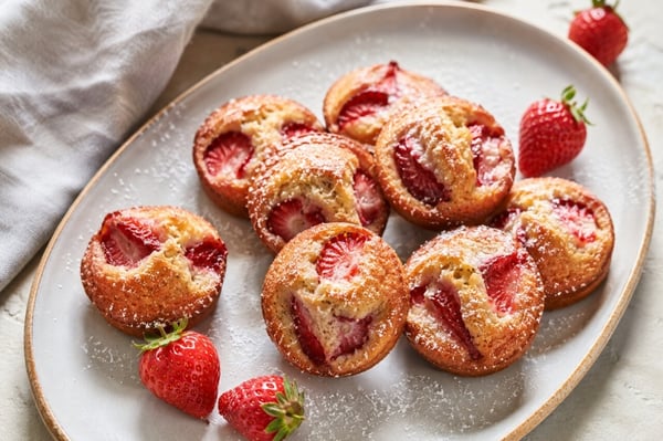 Strawberry Financier