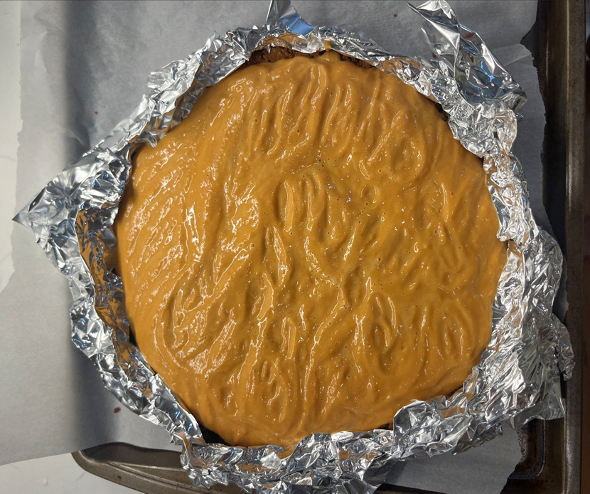 Tart with filling and foil