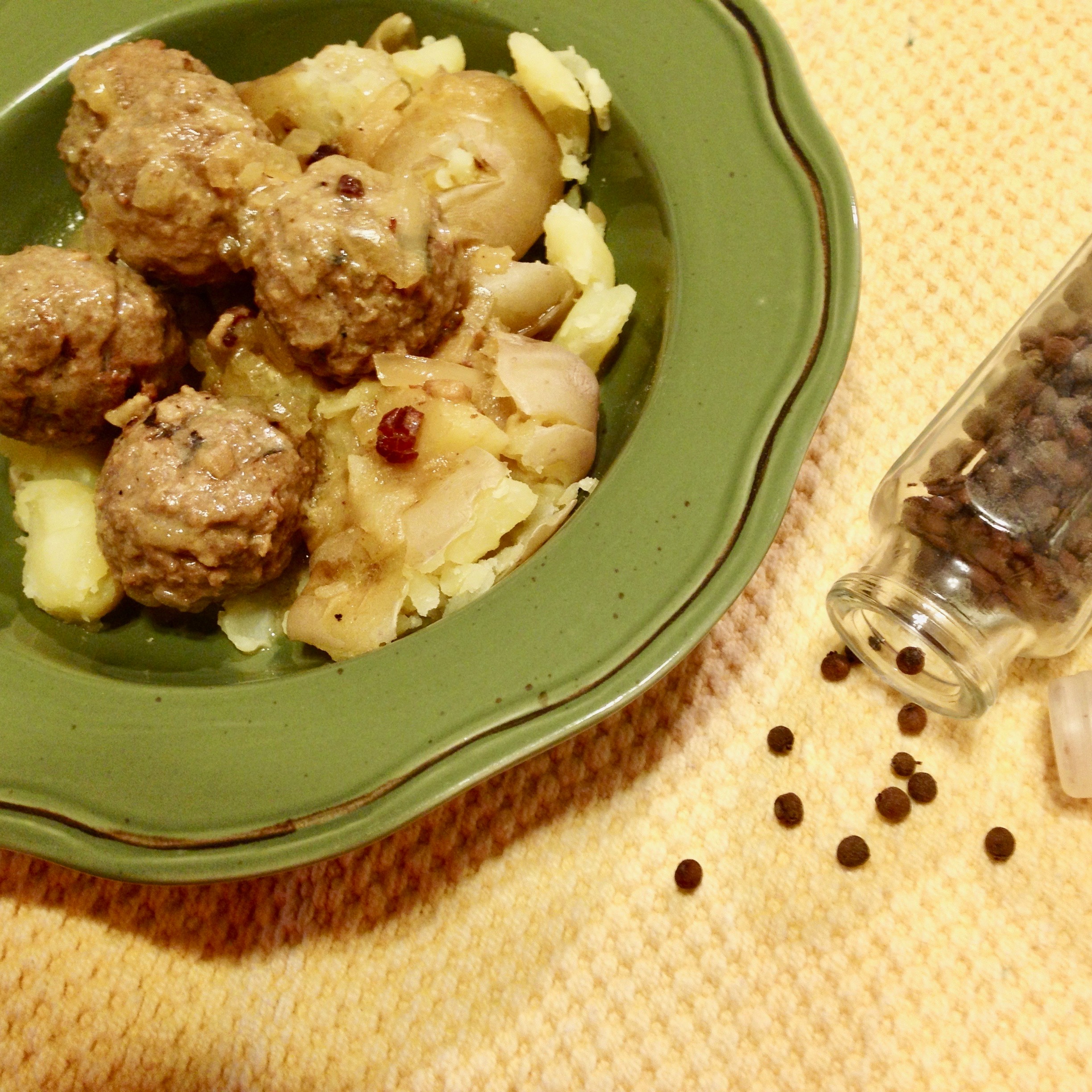 Sweet and Sour Mustard Meatballs