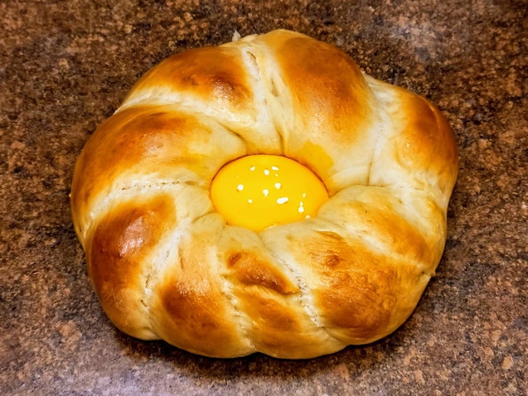 Sicilian Easter Bread (Pane de Pasque)