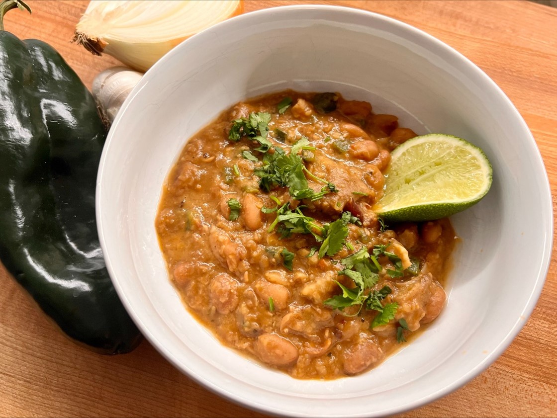 Pinto Pollo Stew with Roasted Poblano